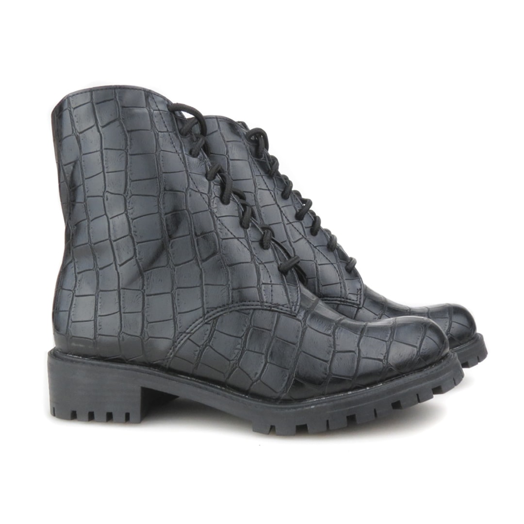 bota feminina de amarrar