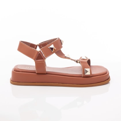 PAPETE CAMILA FLATFORM COM SPIKE CARAMELO