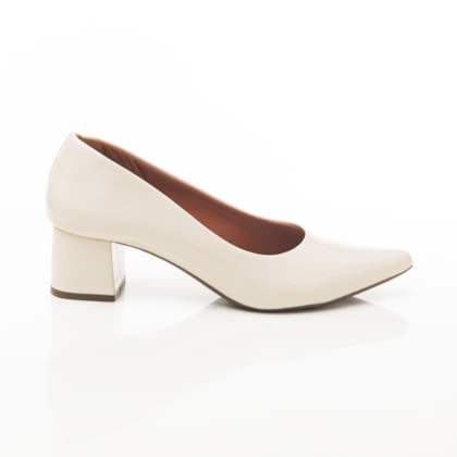 Sapato Scarpin Feminino Maitê Social Salto Baixo Bico Fino Off White