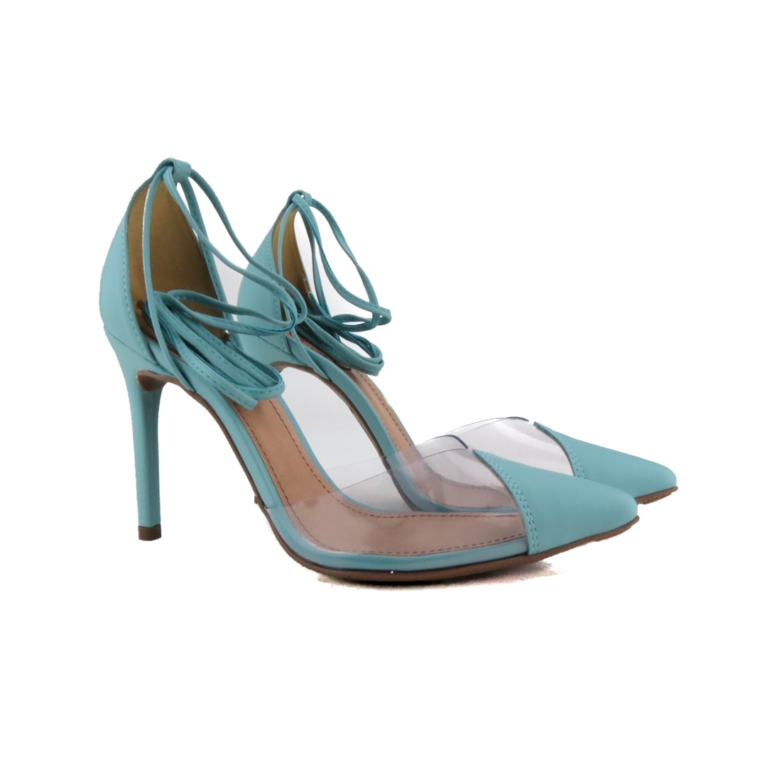 sapato de salto alto transparente